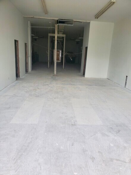 More Photos Of 1041-1043 Pine Ave, Long Beach Medical For Lease