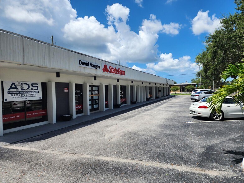 More Photos Of 2942-2958 1st Ave N, Saint Petersburg Office For Lease