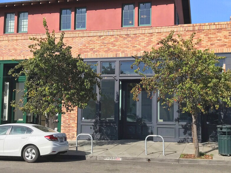 Primary Photo Of 2629-2635 Ashby Ave, Berkeley Storefront For Lease