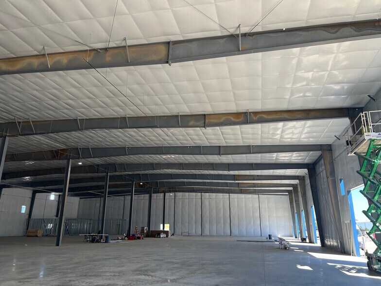 More Photos Of 6051 Fallard Dr, Upper Marlboro Warehouse For Sale