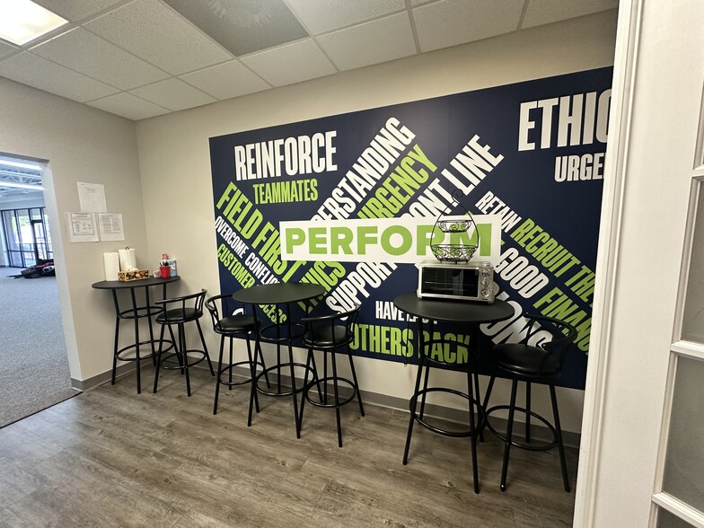 More Photos Of 540 Lake Center Pky, Cumming Office For Lease