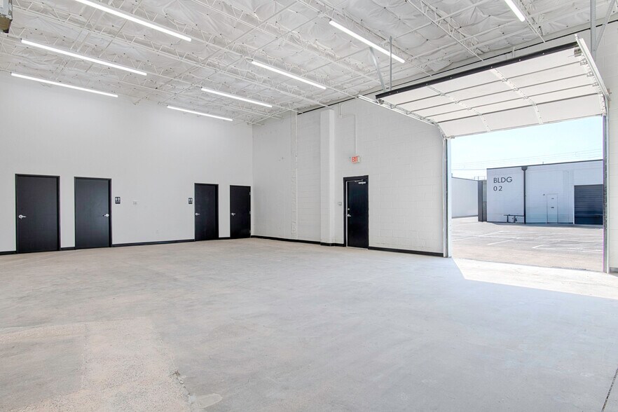 More Photos Of 1002 N Central Expy, Richardson Unknown For Lease