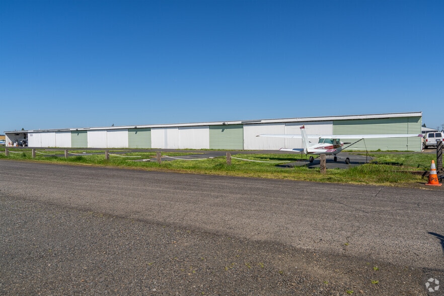 More Photos Of 23215 Airport Rd NE, Aurora Airplane Hangar For Sale