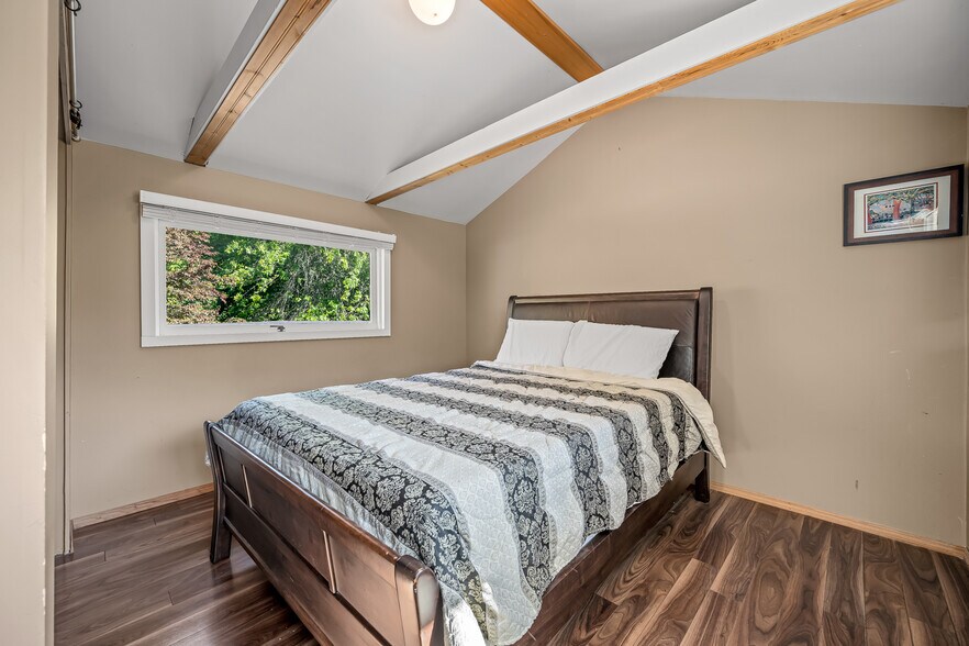 More Photos Of 1885 Central Rd, Hornby Island Land For Sale