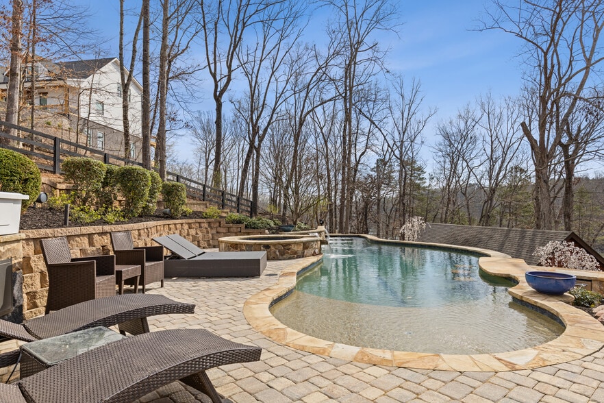 More Photos Of 5735 Archer Ave, Cumming Apartments For Sale