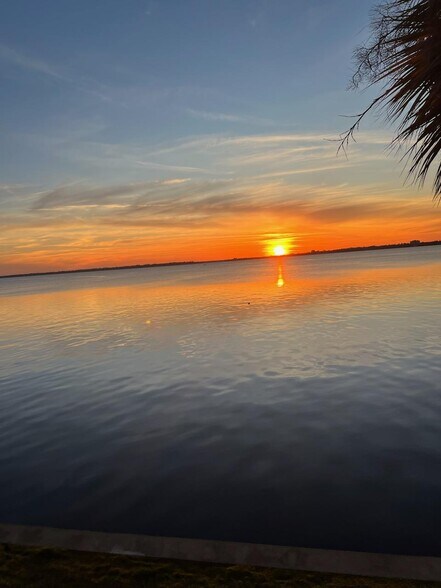 More Photos Of 1650 River Rd, Jacksonville Apartments For Sale