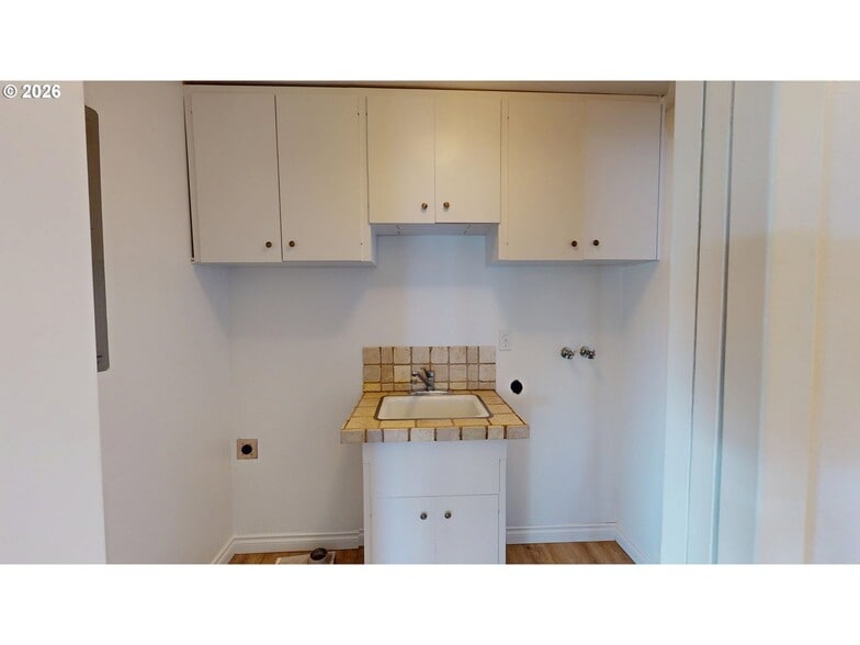 More Photos Of 2145 Webb St, West Linn Apartments For Sale