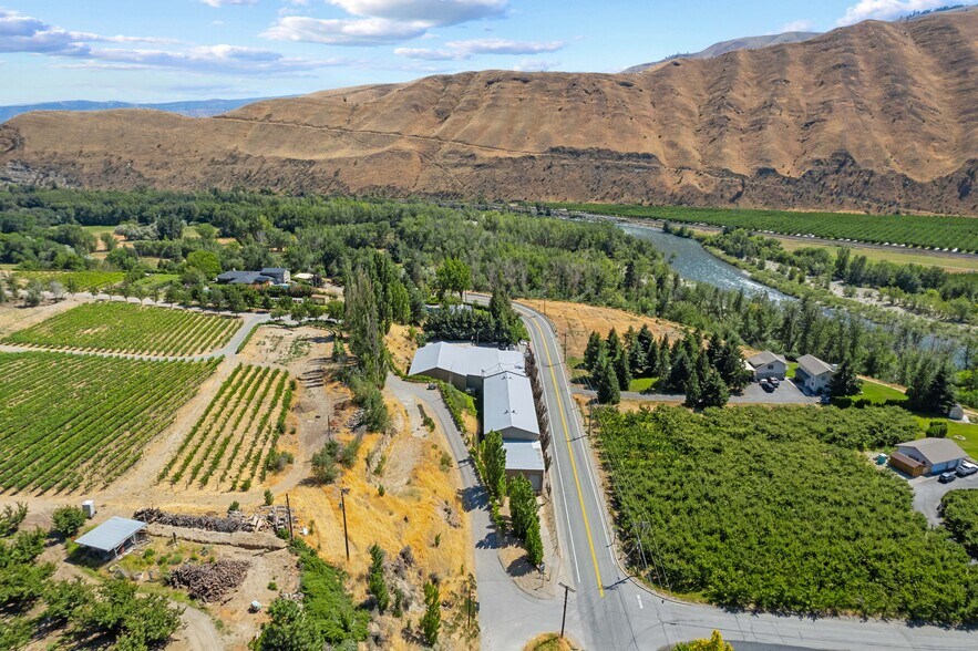 More Photos Of 1260 Lower Sunnyslope Rd, Wenatchee Manufacturing For Lease