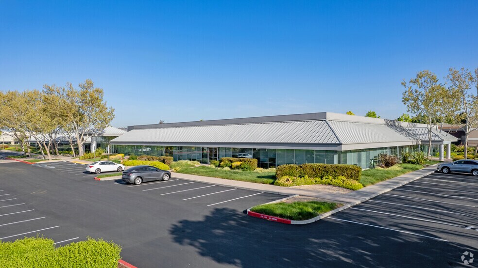 More Photos Of 2901-2929 Patrick Henry Dr, Santa Clara Office For Lease