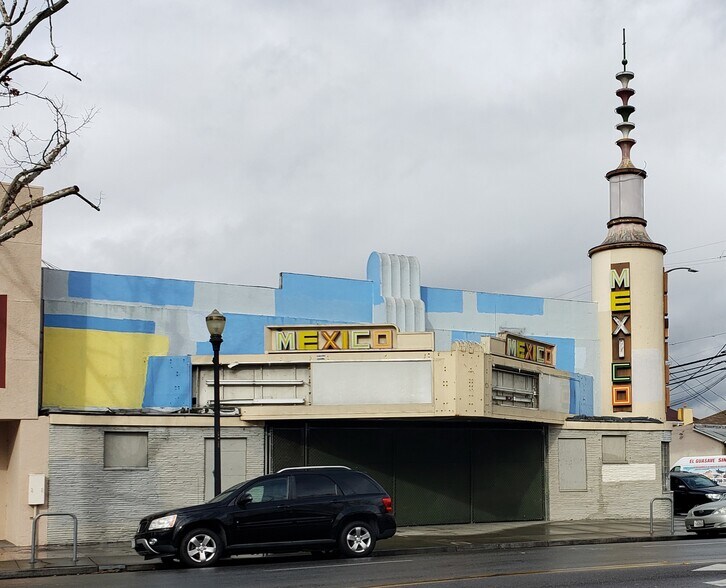 More Photos Of 1191 E Santa Clara St, San Jose Movie Theatre For Lease