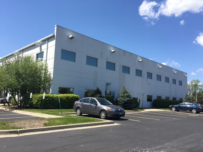 Primary Photo Of 1901 South St, Elgin Research And Development For Lease