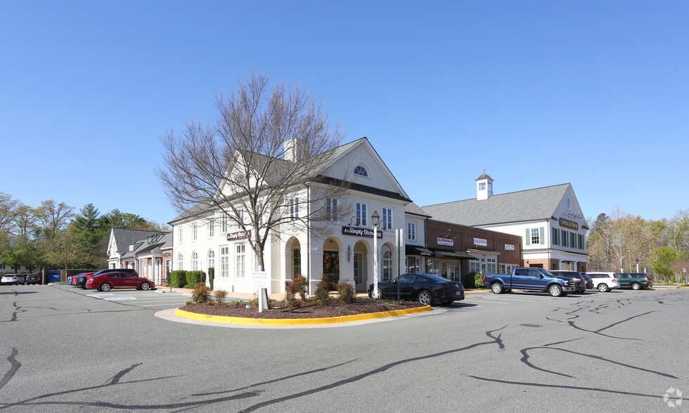 More Photos Of 13811-13845 Village Place Dr, Midlothian Storefront For Sale