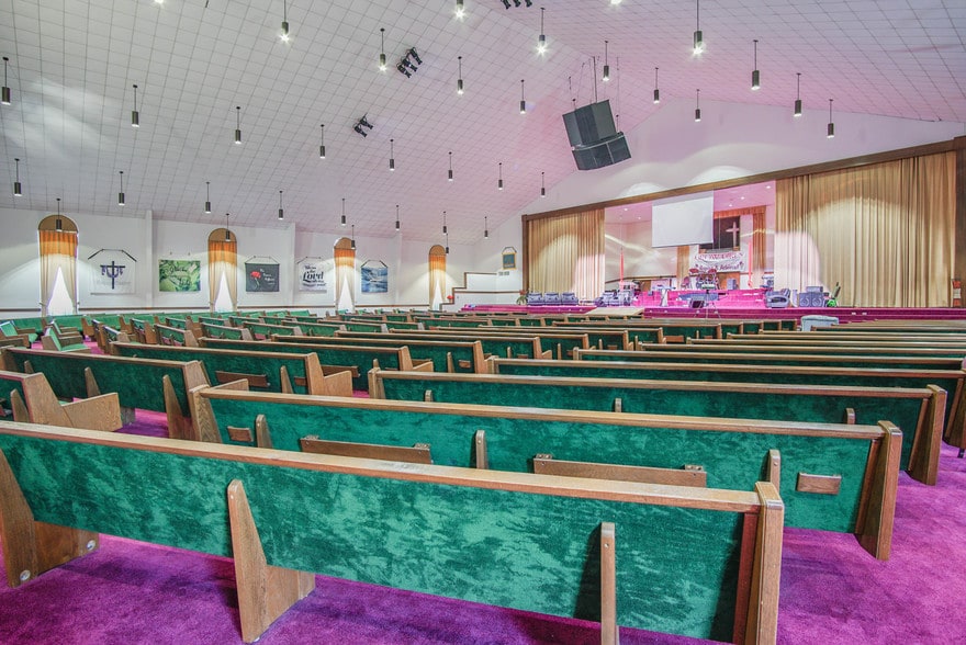 More Photos Of 1005 SW 4th St, Moore Religious Facility For Sale