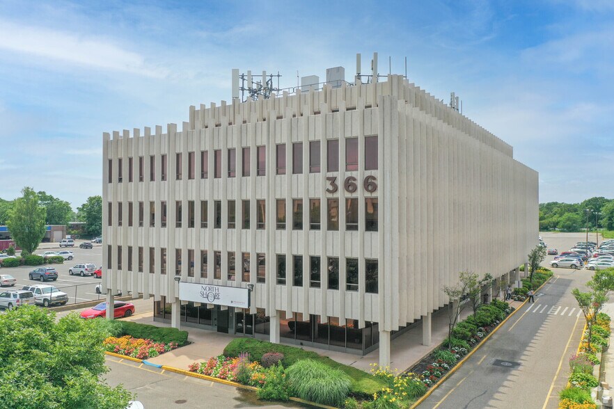 Primary Photo Of 366 N Broadway, Jericho Unknown For Lease