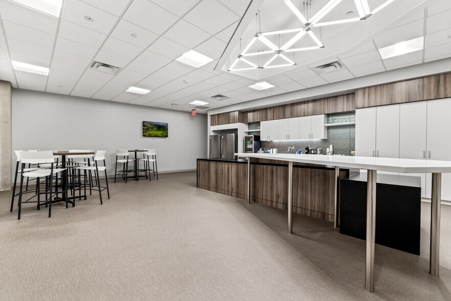 More Photos Of 5805 Main St, Frisco Specialty For Sale