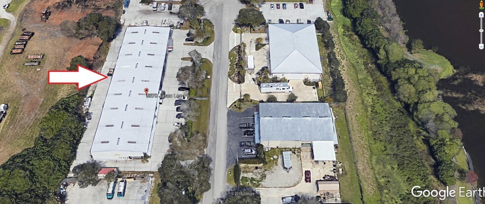 More Photos Of 5670-5720 Jason Lee Plz, Sarasota Manufacturing For Lease