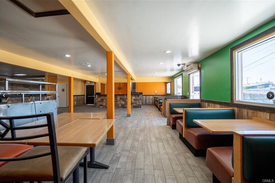 More Photos Of 14290-14298 Hesperia Rd, Victorville Bar For Sale