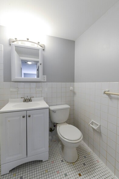 More Photos Of 3018 30th Ave S, Minneapolis Apartments For Sale