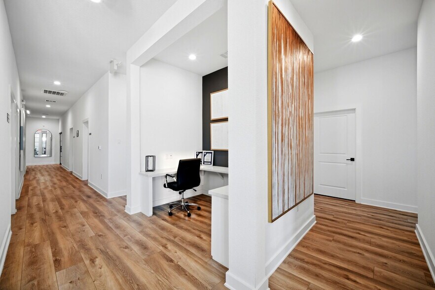 More Photos Of 23309 Kuykendahl Rd, Tomball Office For Sale