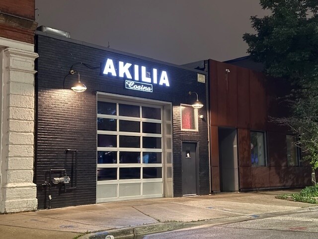 More Photos Of 116 N Aberdeen St, Chicago Restaurant For Sale