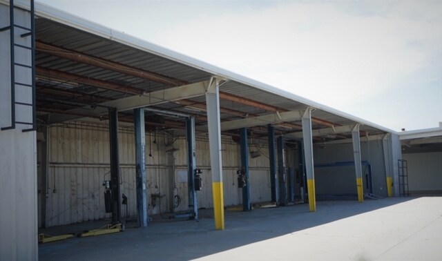 More Photos Of 4608 Rudnick Ct, Bakersfield Auto Dealership For Lease