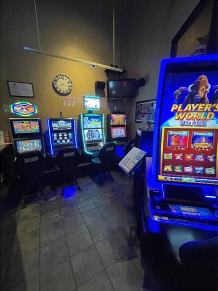 More Photos Of 101 Franks Rd, Marengo Bowling Alley For Sale