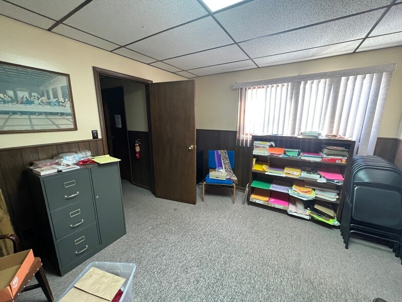 More Photos Of 321 W John St, Newberry Religious Facility For Sale