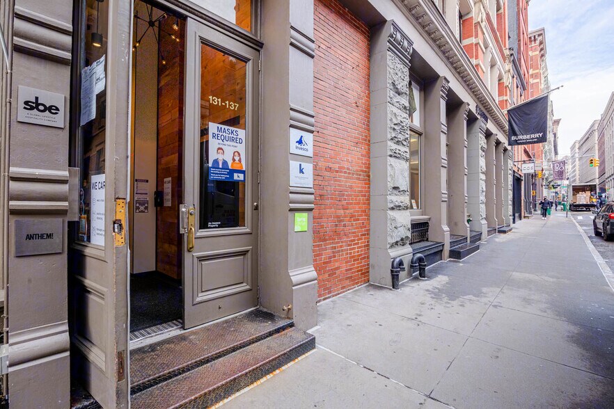 More Photos Of 131-133 Spring St, New York Office For Lease