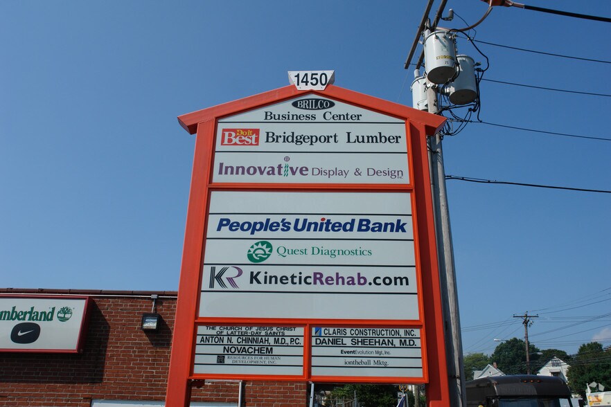 More Photos Of 1450 Barnum Ave, Bridgeport Bar For Lease