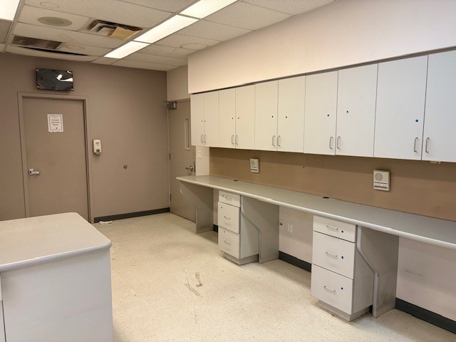 More Photos Of 5918-24 13th Ave, Brooklyn Office For Sale