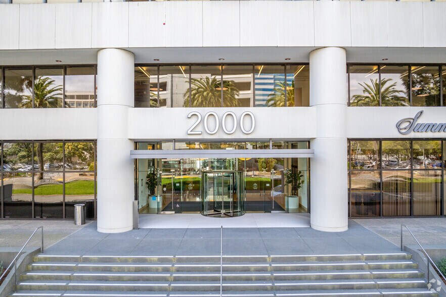 More Photos Of 2000 Powell St, Emeryville Office For Lease