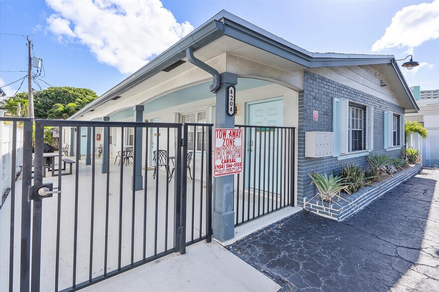 More Photos Of 4204 Ocean Dr, Lauderdale By The Sea Apartments For Sale
