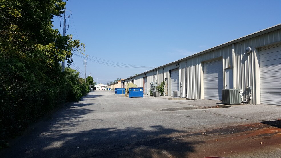 More Photos Of 2315 Bob Wallace Ave SW, Huntsville Unknown For Lease
