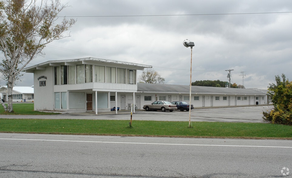 Primary Photo Of 12211 US Highway 250 N, Milan Hotel For Sale