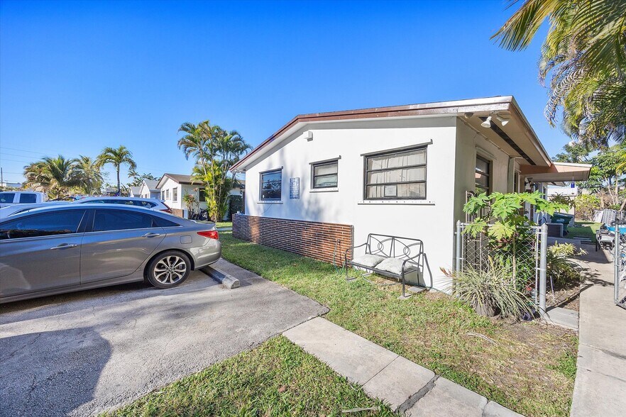 More Photos Of 14260 SW 88th Ave, Palmetto Bay Apartments For Sale