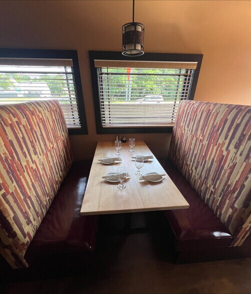More Photos Of 26 State Route 36 E, Middletown Restaurant For Lease
