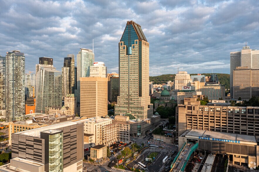 More Photos Of 1000 Rue De La Gauchetière O, Montréal Coworking Space