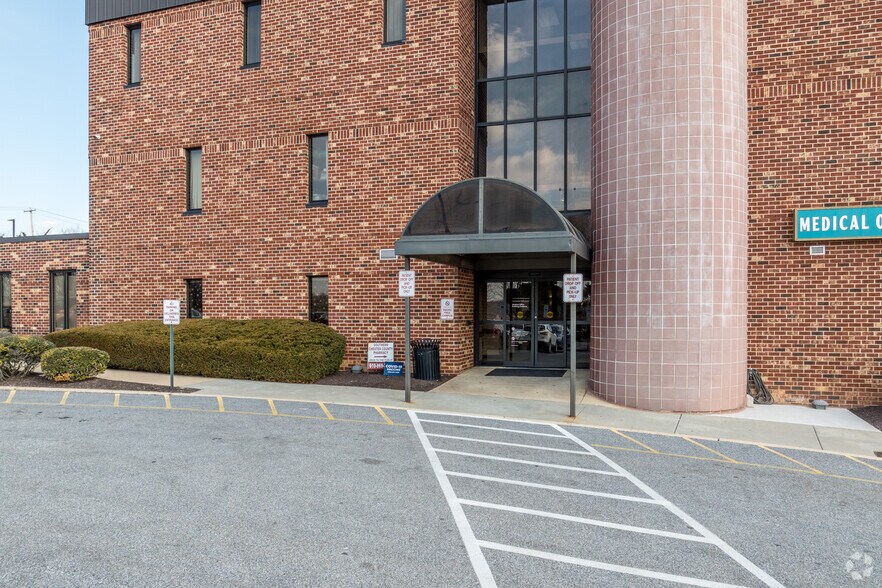 More Photos Of 1011 W Baltimore Pike, West Grove Medical For Lease