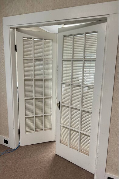 More Photos Of 232 Winchester St, Keene Office Residential For Sale