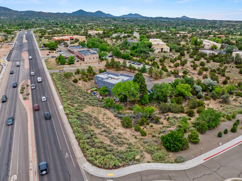 More Photos Of 450 St Michael's Dr, Santa Fe Office For Sale