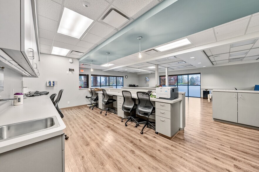 More Photos Of 1879 Williams Hwy, Grants Pass Medical For Sale