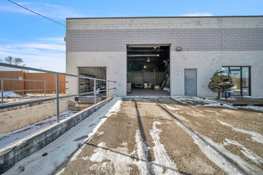 More Photos Of 4878 Van Epps Rd, Brooklyn Heights Manufacturing For Sale