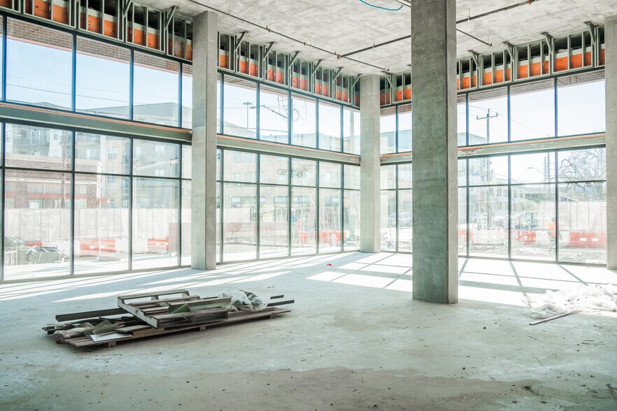 More Photos Of 1011 Broadway, San Antonio Apartments For Lease
