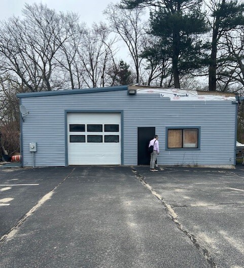 More Photos Of 969 Washington St, Weymouth Bar For Sale