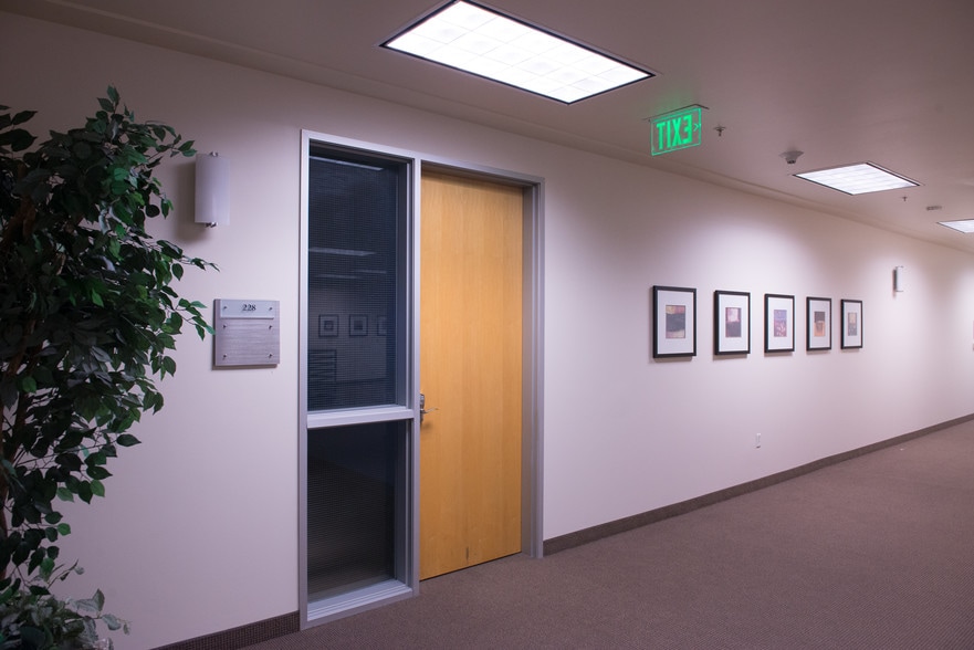 More Photos Of 1879 Lundy Ave, San Jose Office For Lease