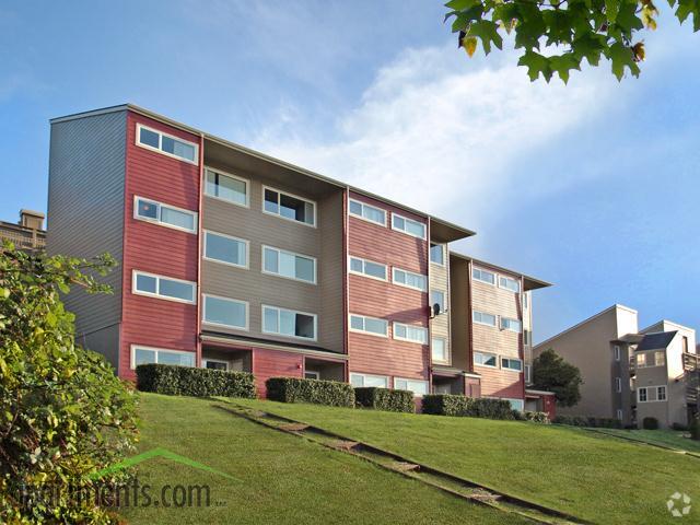 More Photos Of 1400 W Marine Dr, Astoria Apartments For Sale