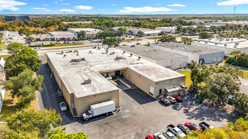More Photos Of 12150 N 28th St, Saint Petersburg Warehouse For Lease