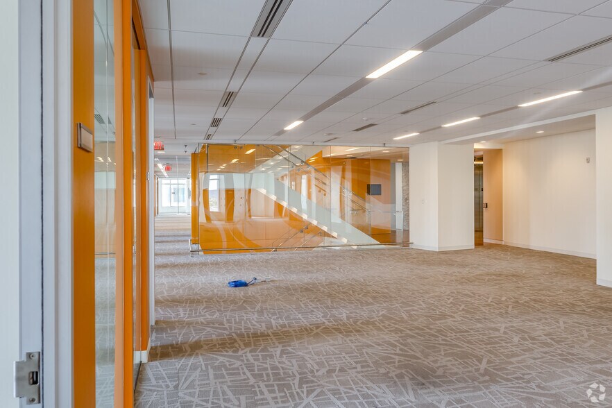 More Photos Of 121 Rockville Pike, Rockville Office Residential For Sale