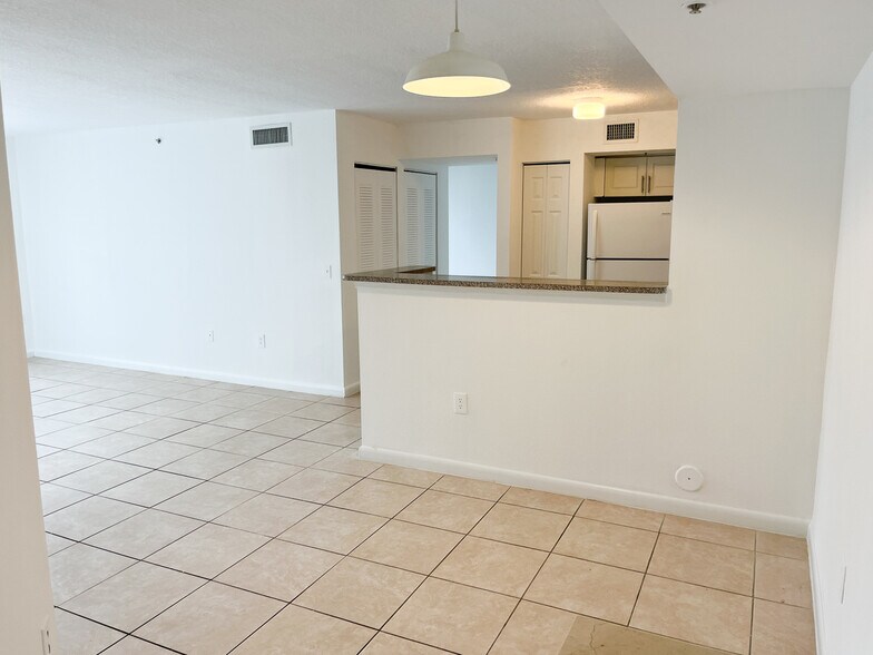 More Photos Of 13770-13820 NE 3rd Ct, North Miami Multifamily For Sale