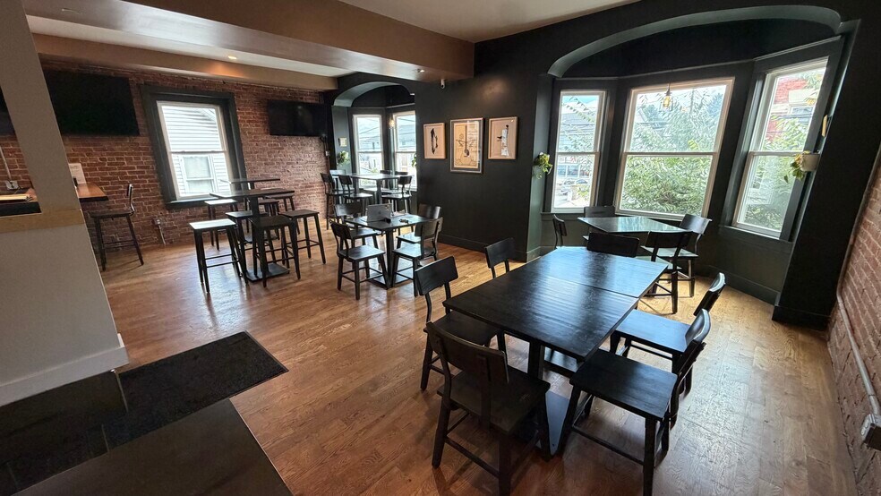 More Photos Of 35 Belvidere St, Nazareth Storefront Retail Residential For Sale